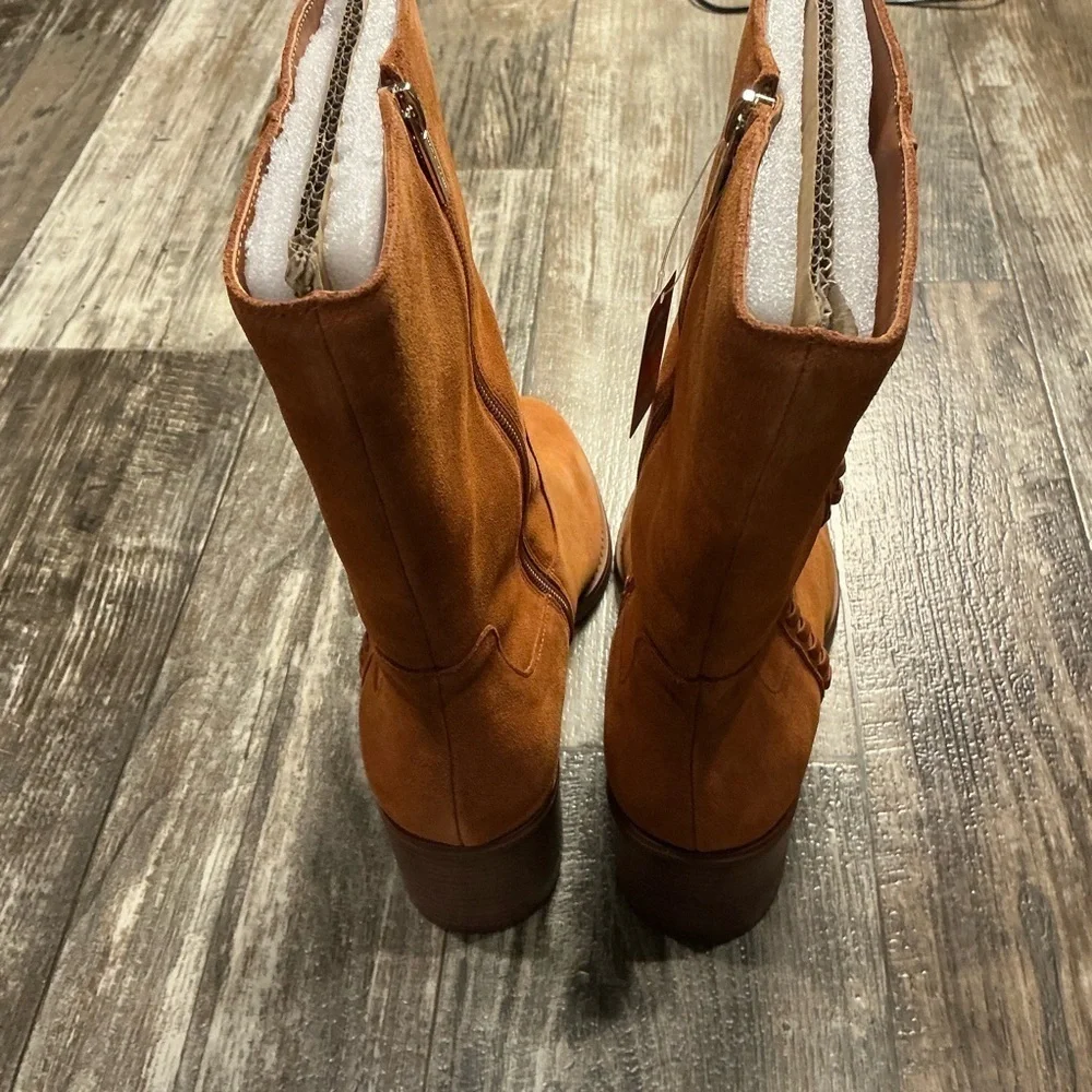Vince Camuto Brown Winter Boots Size 11 Wide